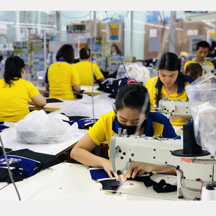 leading-vietnam-garment-factory-wholesale-businesses-1